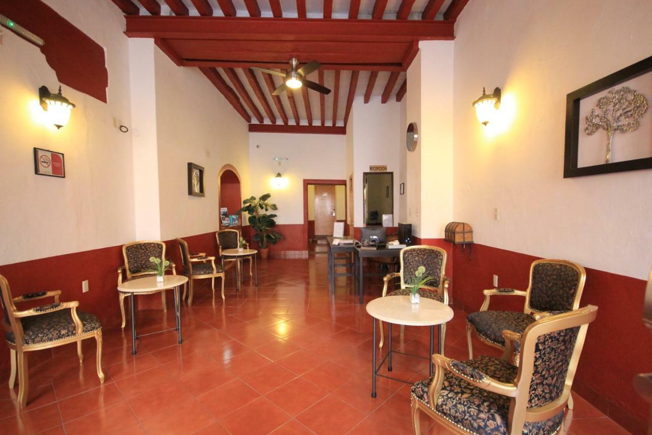 Hotel Santa Regina 3*